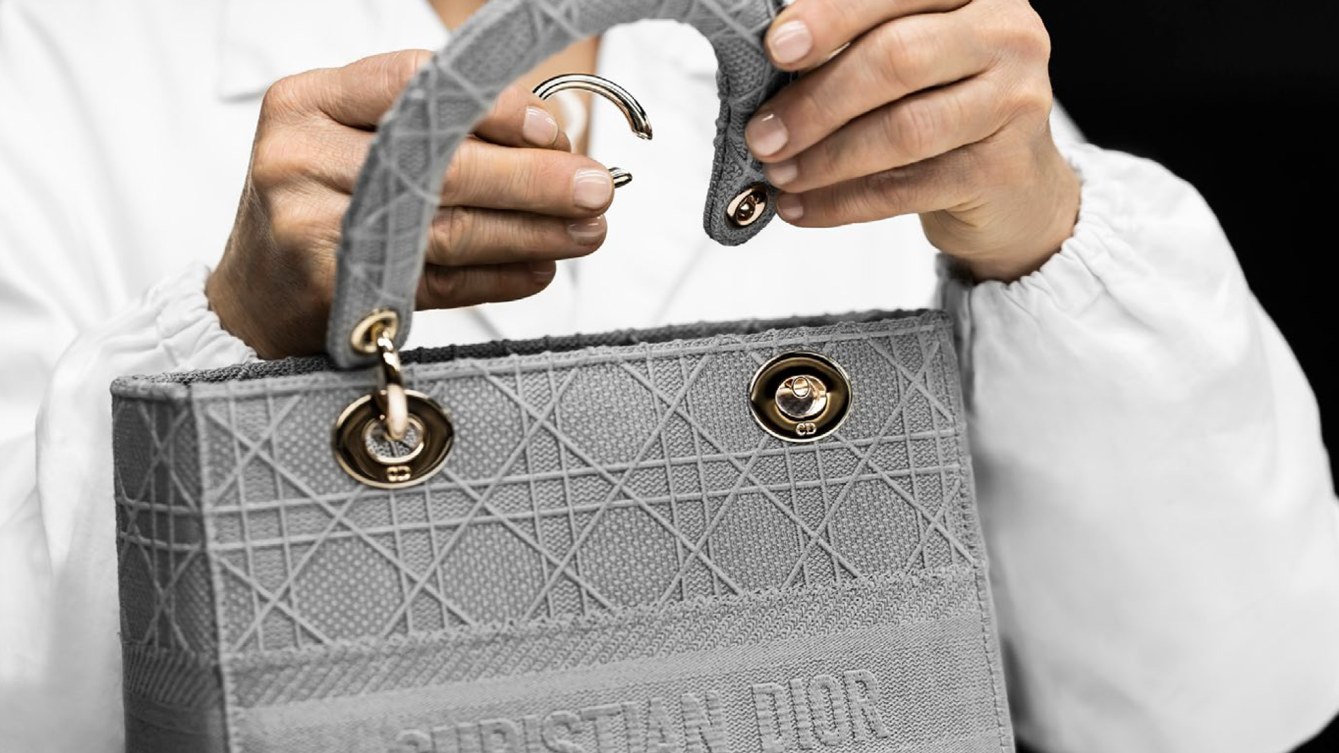 Почему сумка Dior Lady D-Lite — лучшая инвестиция сезона