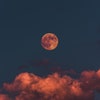 Почему полнолуние влияет на сон. altinay dinc LluELtL5mK4 unsplash. Почему полнолуние влияет на сон фото. Почему полнолуние влияет на сон-altinay dinc LluELtL5mK4 unsplash. картинка Почему полнолуние влияет на сон. картинка altinay dinc LluELtL5mK4 unsplash. Ученые обнаружили, что Луна оказывает влияние на цикл сна. Непосредственно перед полнолунием люди ложатся спать позже обычного и спят на протяжении более коротких промежутков времени. Исследованием занимались ученые из Вашингтонского, Йельского университетов и Национального университета Кильмеса (Аргентина). Результаты исследований они опубликовали 27 января в журнале Science Advances.
