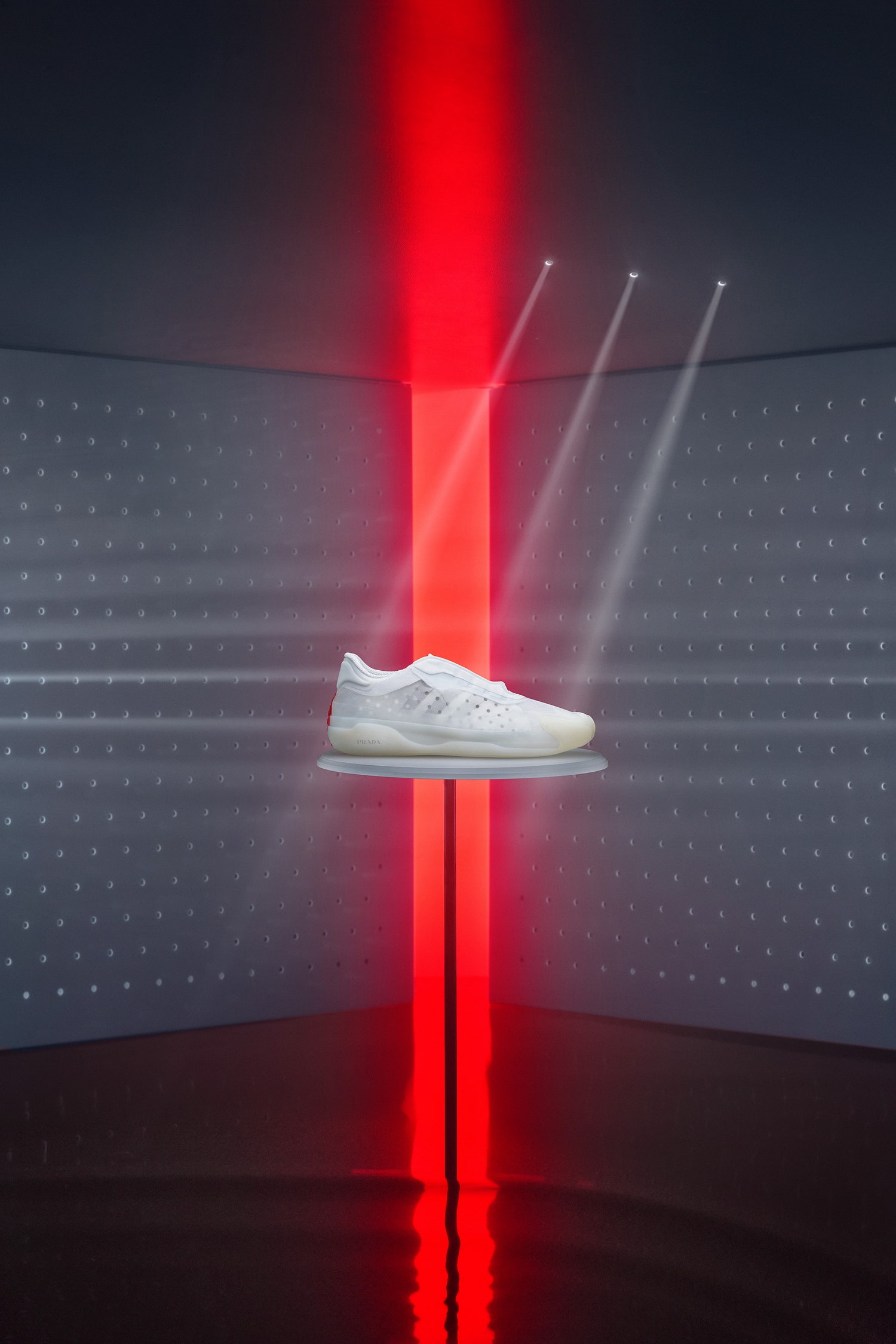 Prada и adidas выпустили новые кроссовки 