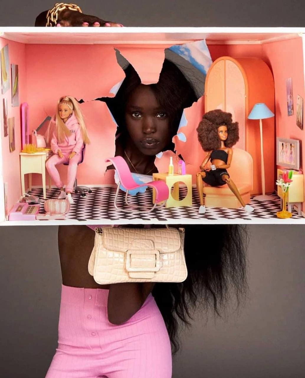 Zara сделали коллаборацию с Barbie — и вот почему это хороший коммерческий ход