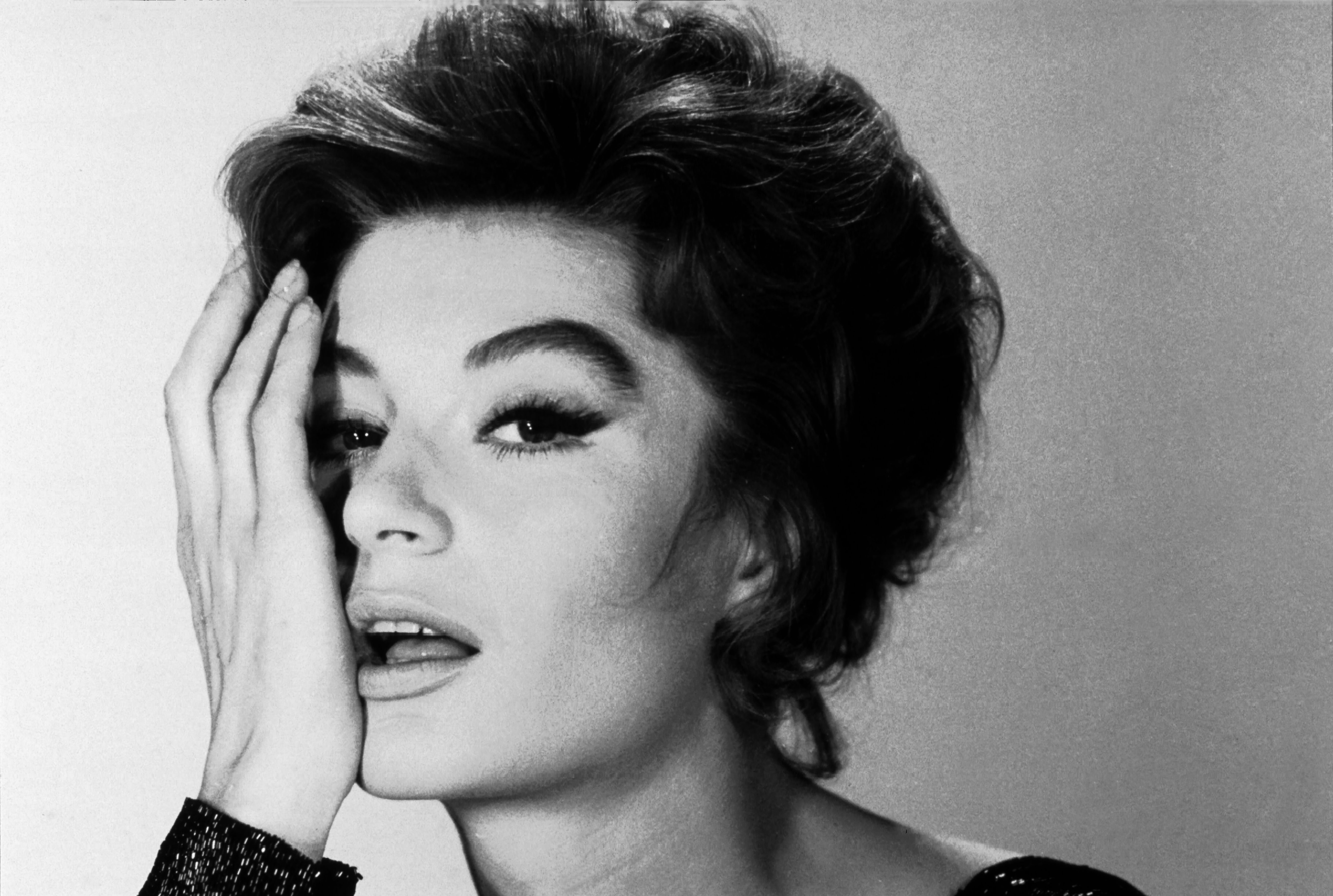 Анук эме википедия. Анук Эме. Anouk Aimee актриса. Анук Эме 2021.